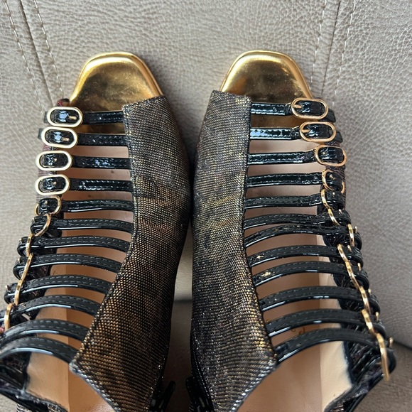 Christian Louboutin Manon 120 Euro 38 Leopard Gray Bluish Gold Toe Box & Buckles - Picture 11 of 16